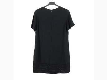 Svart t shirt klänning från Mango, strl M (395105718) ᐈ Svart t shirt klänning från Mango, strl M (395105718) ᐈ
