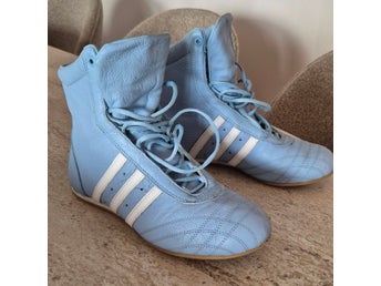 NYPRIS 2900:- skinn Adidas leather lace up Boxningsskor Blå boxning