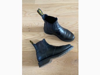footway chelsea boots
