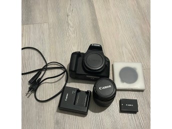 Canon Kamera 2000D woth memory card