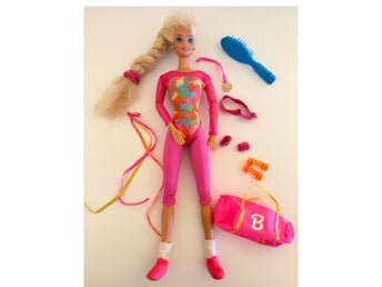 Gymnast Barbie #12127, 90-tal med alla tillbehör. Mattel inc.
