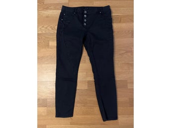 Svarta byxor jeans 40 Pulz jeans