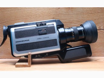 NORDMENDE VIDEO-CAMERA SPECTRA C220 I FINT SKICK I DET YTTRE 