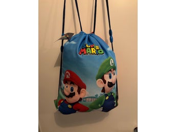 Super Mario Gympapåse i blått och rött