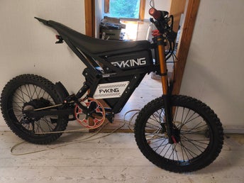 Den kompromisslösa elcykeln, >3 kW med downhillfjädring!