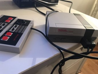 Mini nes med 30 inbyggda spel 