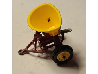 Gödningsspridare vintage