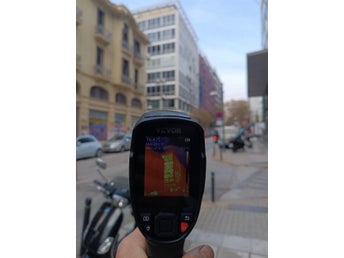 Infraröd värmekamera med 240×180 IR-upplösning och 2 MP synligt ljus