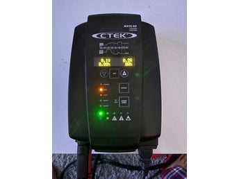 CTEK MXTS 40 batteriladdare