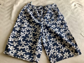 New Fast blåa culottes, bomull shorts 40 uppskattas som S se måtten.