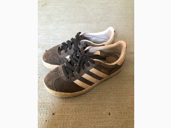 adidas gazelle 29