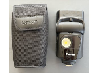 Canon Speedlite 320EX SN: 2801002303 i nyskick
