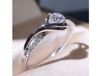 Ring pläterad med silver 925, med zirkon kristal, Storlek 5, ca 14-15 mm