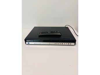 DVD-HR750 HDD & DVD-inspelare med fjärrkontroll.