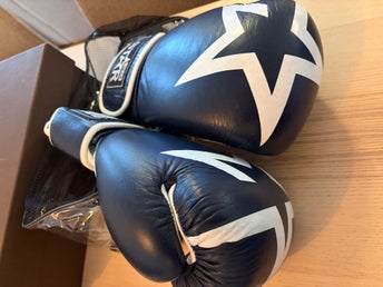 Boxningshandskar Star Gear 12 oz inkl förvaringsväska (nyskick)