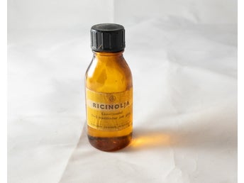 Ricinolja - Laxermedel - Vintage Glasflaska med innehåll