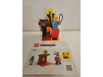 LEGO Minecraft 21266 Netherportalen bakhåll