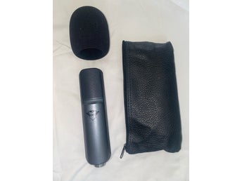 Mikrofonpaket Trust GXT 252 och Svive Hydra tillbehör