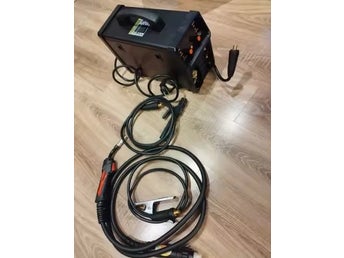 200A 5-i-1 multifunktionell MIG-svetsmaskin med LCD-skärm/kompletta tillbehör