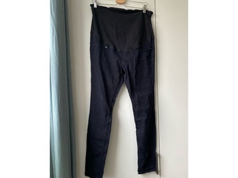 H&M svarta gravid mammabyxor mamma jeans, storlek 46