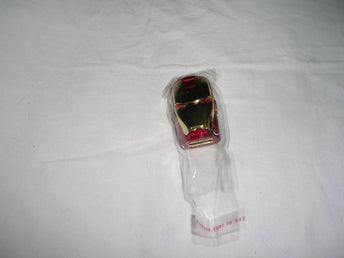 NYTT USB minne 16 GB iron man