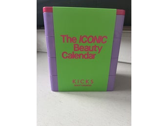 KICKS The ICONIC Beauty Calendar
