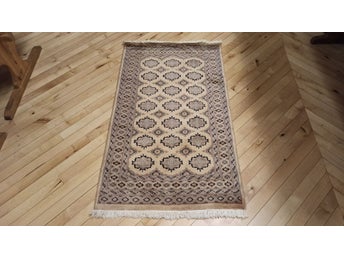 Pakistan 2-ply matta – Äkta klassisk handknuten matta 76 × 131 cm