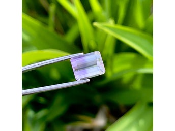 Naturlig turmalin 2.50 ct - Exklusiv smaragdslipad ädelsten i hög klass