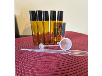 5 st Roll-on flaskor 10 ml i bärnstensfärgat glas + tillbehör (helt nya)