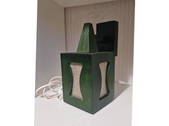 Retro/ vägglampa/lantärna / grönbetsad / trä och väv