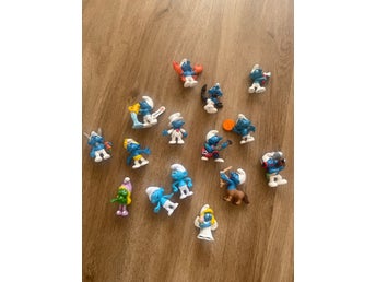 Samling av 15 stycken Schleich Smurf-figurer