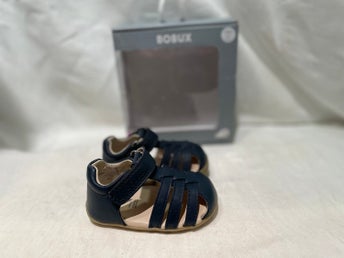 Bobux sandal Jump blå stl 18 Nu 250kr Ord 499kr