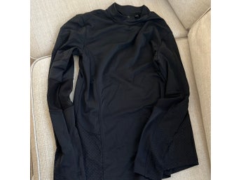 JH collection långärmad topp L