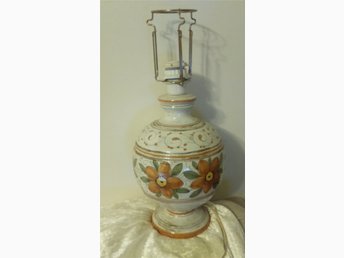 Vit shabby chic lampfot i trä. pÃ¥ tradera.com Ãvriga lampor ...