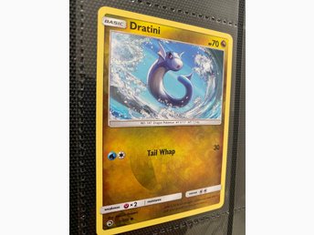 Se produkter som liknar Dratini 35/70 rev holo p Tradera (607561283)