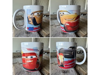 Disney Cars mugg Blixten McQueen och Jackson Storm