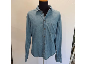 Cheap Monday Nico Shirt Jeansskjorta Herr M Ljusblå Denim Chambray