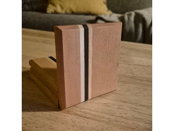 Handgjorda underlägg i ädelträ (4st)