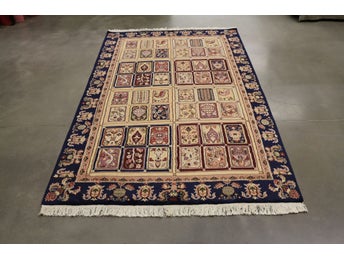 Pakistan 2-ply matta – Äkta klassisk handknuten matta 151 × 257 cm