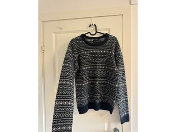 KappAhl svart, vit tröja, storlek S
