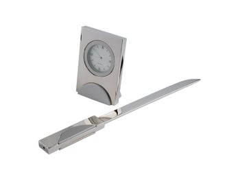 Bordsklocka o brevkniv set i en tjusig förpackning pris 259kr