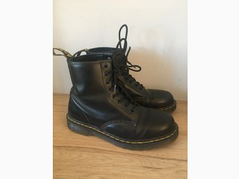 dr martens 1460 39