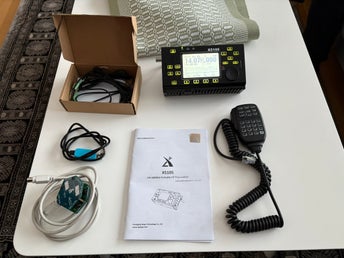 Xiegu X5105 QRP HF/50MHz-transceiver + CE-19 digital-interface