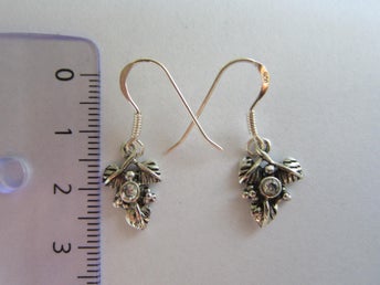 ÖRHÄNGEN ÄKTA SILVER - HÄNGANDE MED VIT STEN
