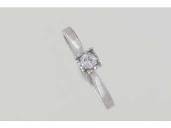Ring med diamant 0,13ct, Ø 18½, 18K 3,2 gr