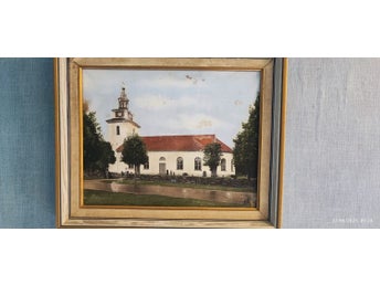 Tavla Bolmsö Kyrka. Signerad C.R