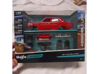 Maisto Design Assembly Line 1971 Datsun 510 Modellbil