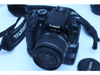 Canon EOS 400D + Canon EF-S 18-55mm II + Batterigrepp