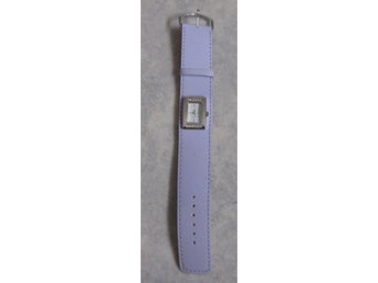 ljus lila snygg modern klocka armbandsur härlig färg söt fin present tjej