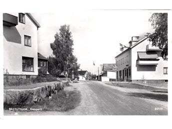 Bastuträsk - Gatuparti med Shell bensinpump, PB 50153